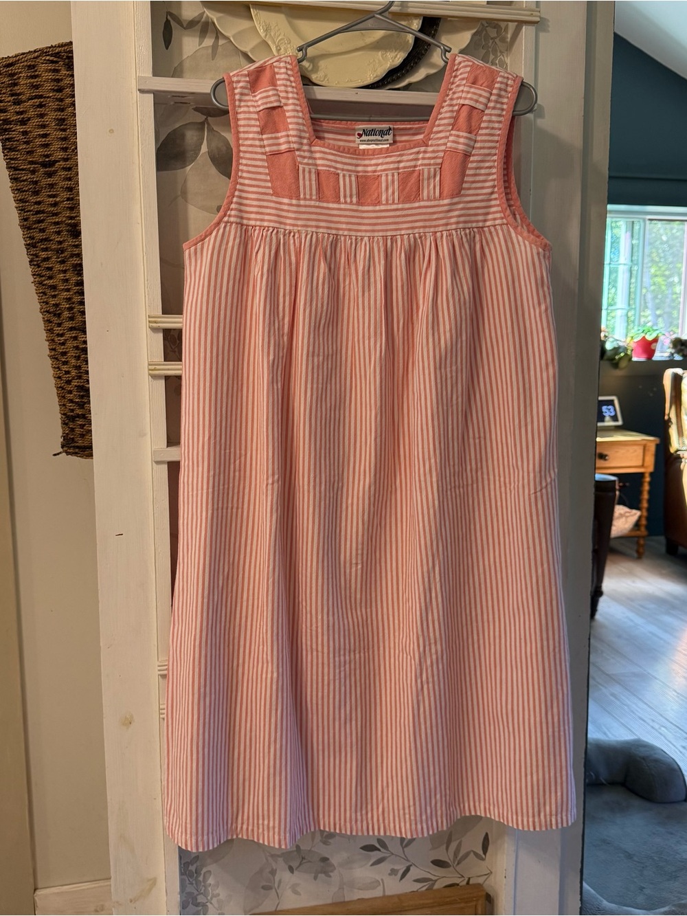 NATIONAL Nightgown SIZE 1X plus women's pink white quality cotton smocked granny